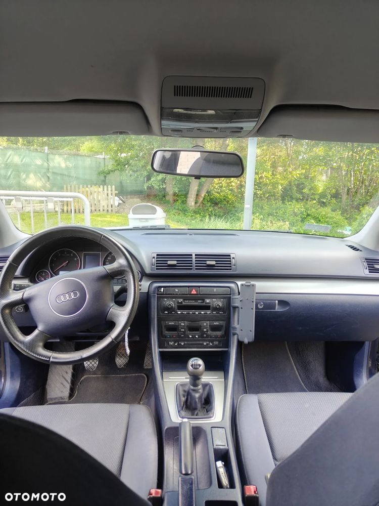 Audi A4 Avant 1.8T - 17
