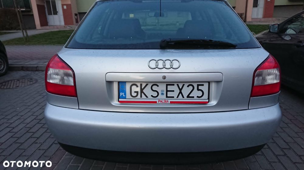 Audi A3 Sportback 1.6 Attraction - 8