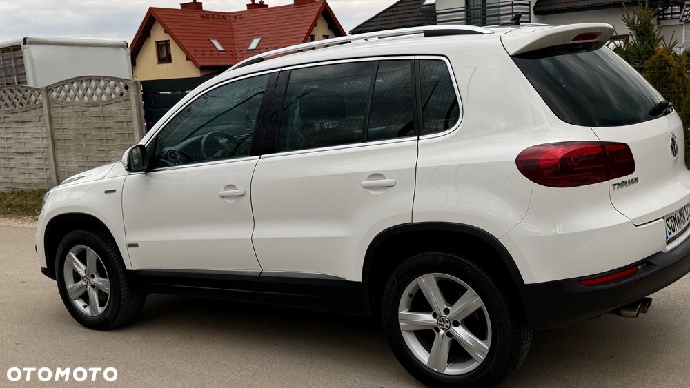 Volkswagen Tiguan 2.0 TDI 4Mot Perfectline R-Style DSG - 25