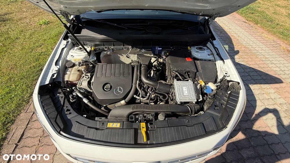 Mercedes-Benz GLB 200 4-Matic Style 8G-DCT - 22