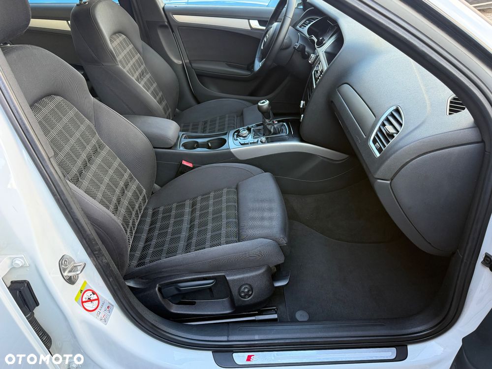 Audi A4 Avant 1.8 TFSI S line Sportpaket - 12