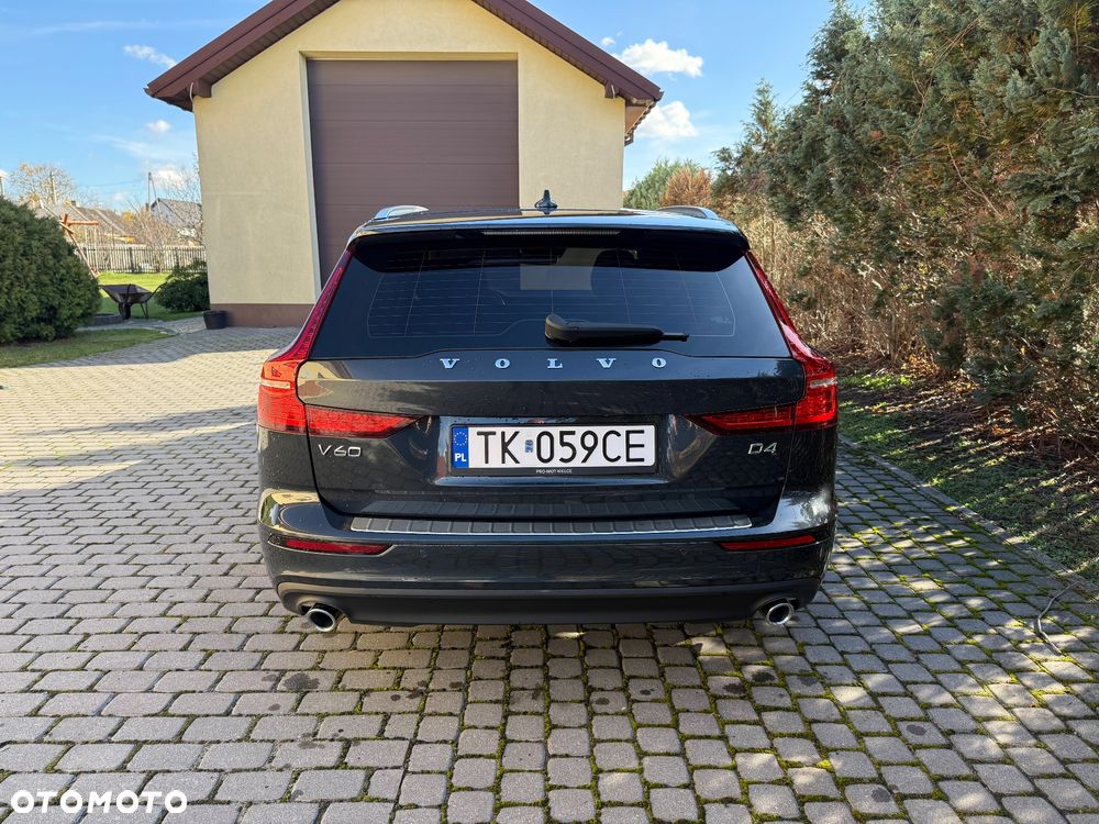 Volvo V60 D4 Geartronic Momentum - 7