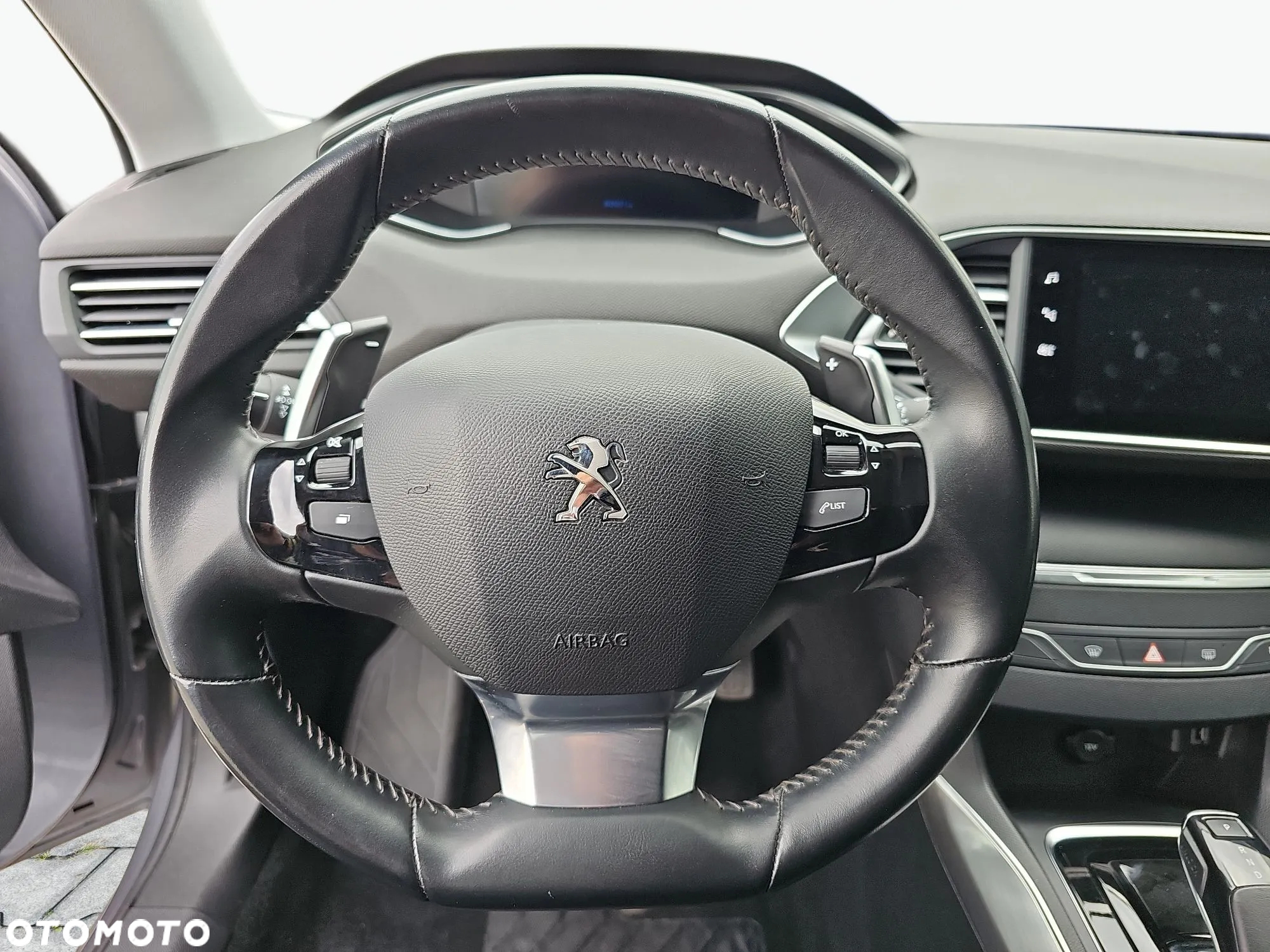 Peugeot 308 1.2 PureTech GPF Allure Pack S&S EAT8 - 14