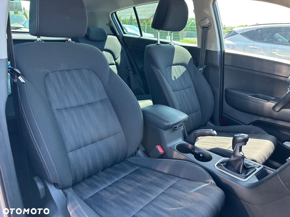 Kia Sportage - 10