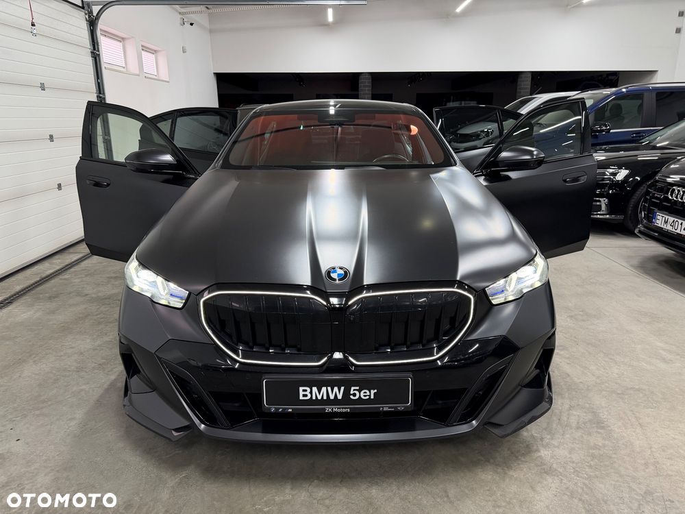 BMW Seria 5 520d xDrive mHEV M Sport - 4