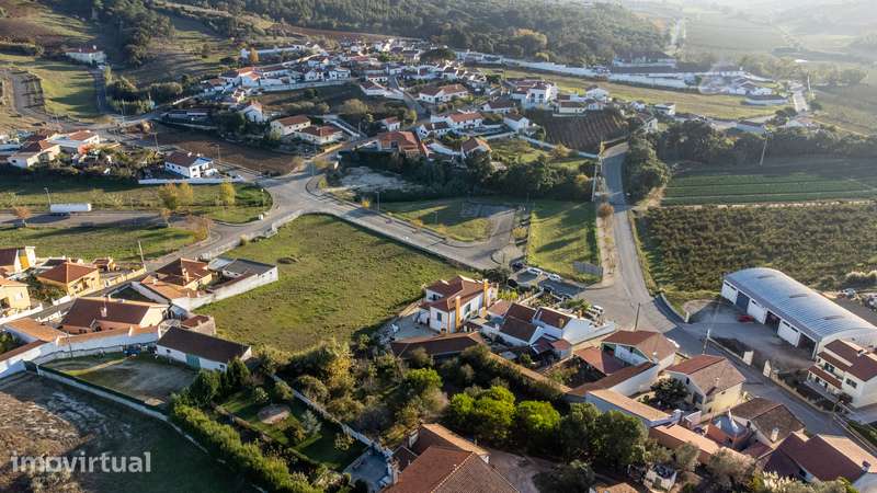 Moradia Térrea Moderna com Piscina | Torres Vedras - Grande imagem: 2/26
