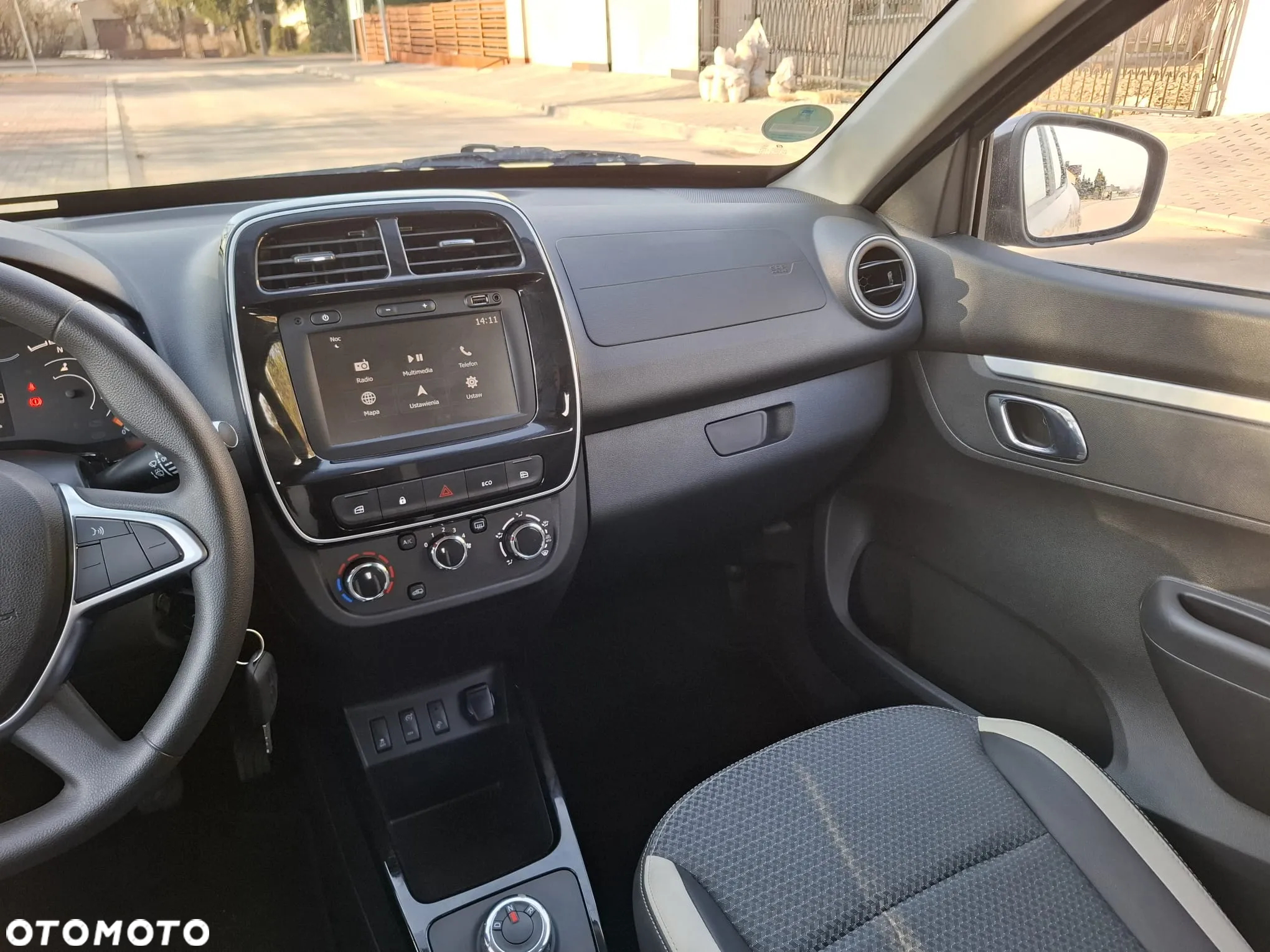 Dacia Spring - 15