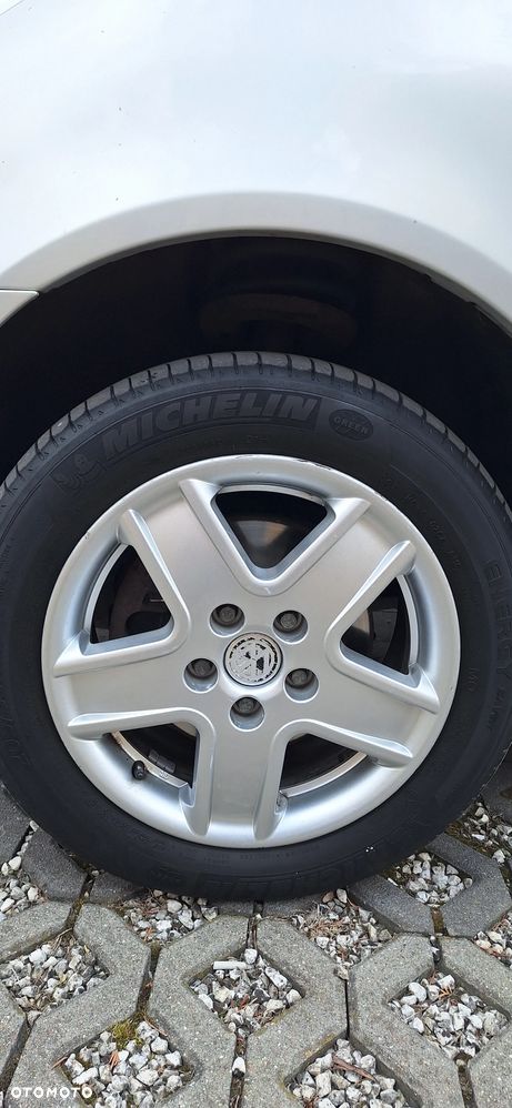 Volkswagen Sharan 1.9 TDI Basis - 8