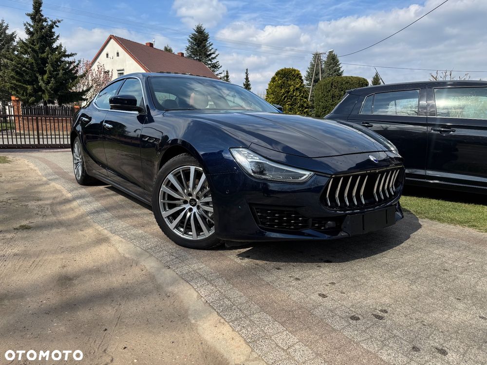 Maserati Ghibli GranSport - 3