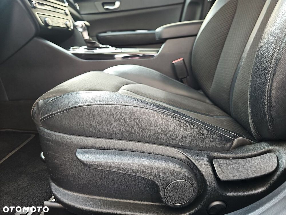 Kia Optima 1.7 CRDI L DCT - 23