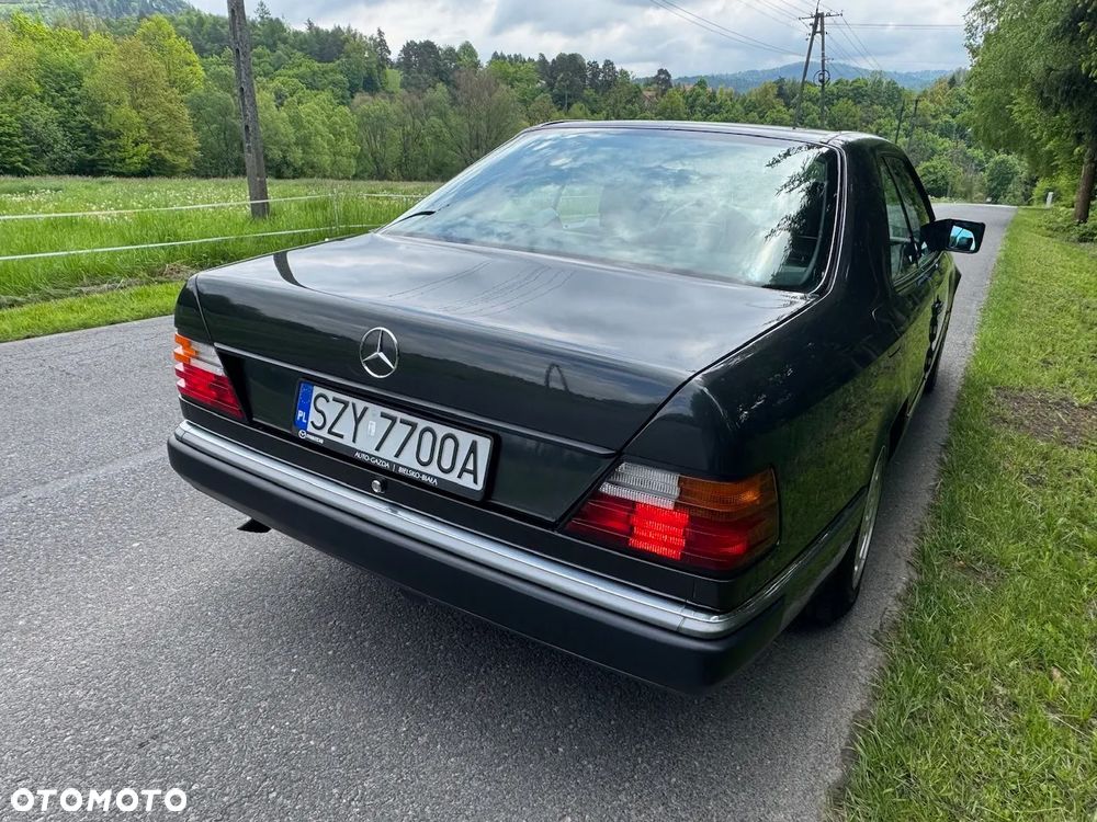 Mercedes-Benz W124 (1984-1993) - 10