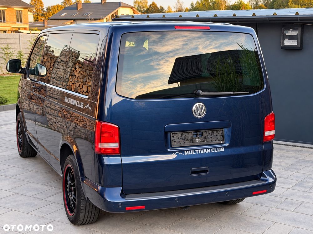 Volkswagen Multivan - 4