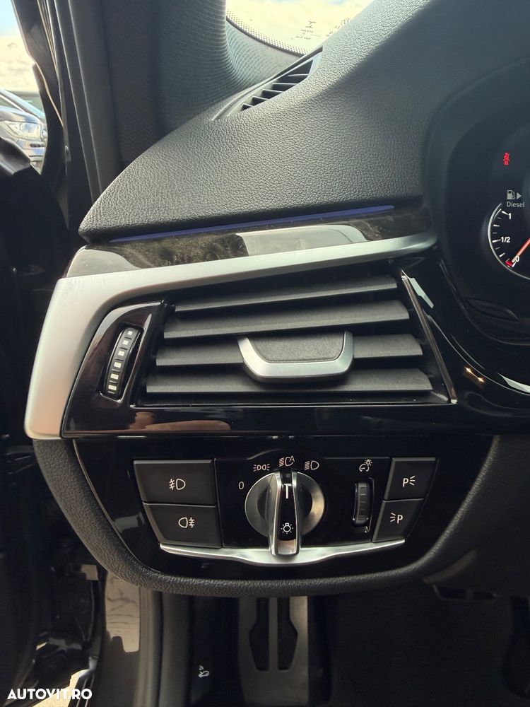 BMW Seria 5 520d Aut. M Sport Edition - 12