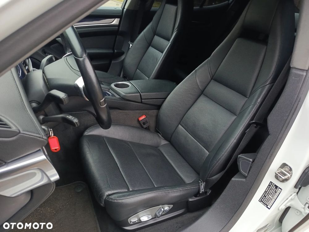 Porsche Panamera PDK Edition - 11