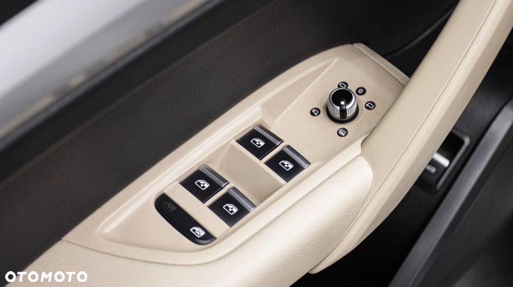Audi Q5 50 TFSI e Quattro S tronic - 15