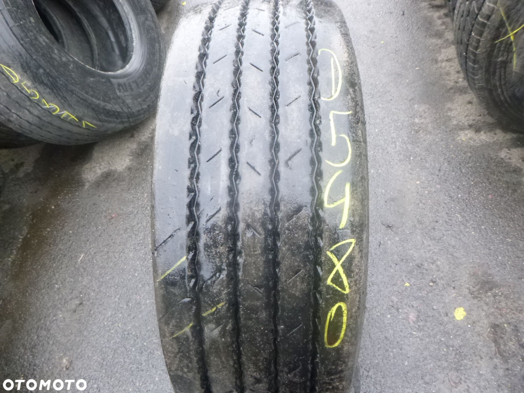 Opona ciężarowa 385/65R22.5 Continental HT3 HYBRID WR. Opony ciężarowe - 2