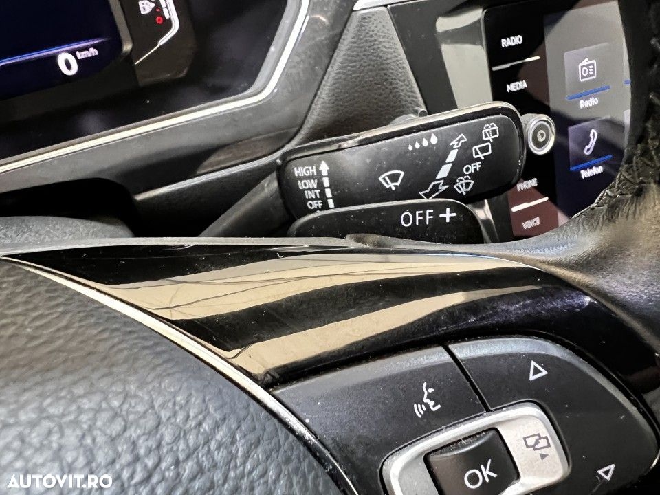 Volkswagen Tiguan - 14