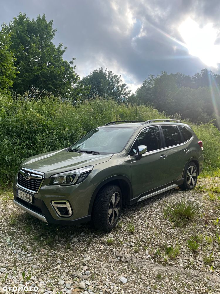 Subaru Forester 2.0i-L Platinum (EyeSight) Lineartronic - 1