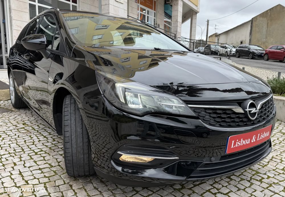 Opel Astra Sports Tourer 1.2 T Elegance - 2