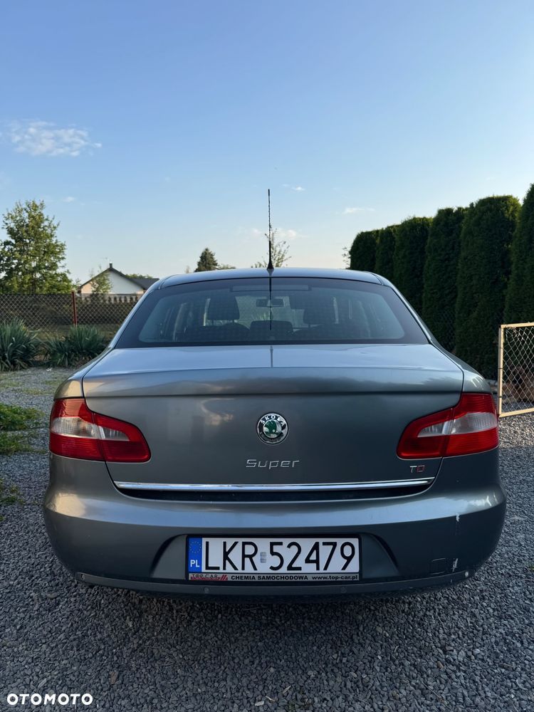 Skoda Superb - 5