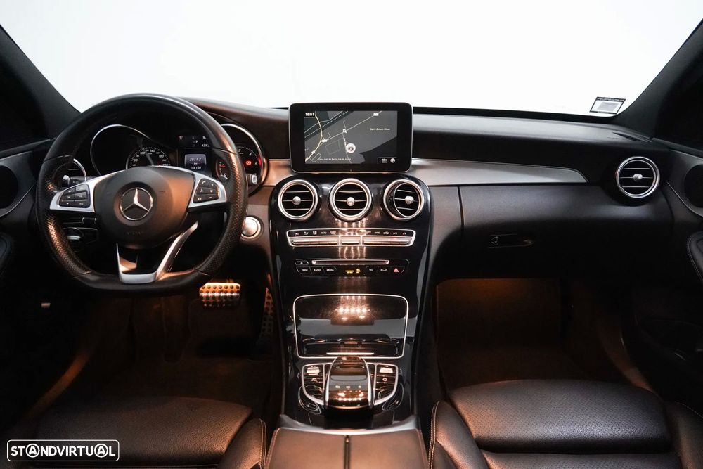 Mercedes-Benz C 300 BlueTEC Hybrid AMG Line - 5