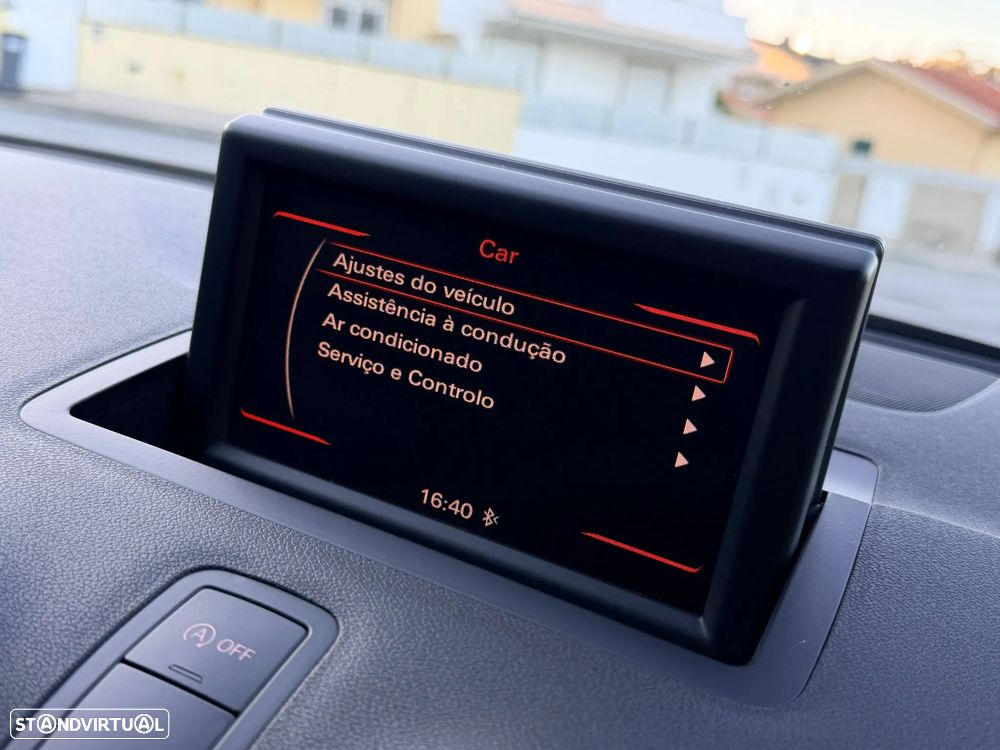 Audi A1 Sportback 1.6 TDI S line Sport Pack - 28