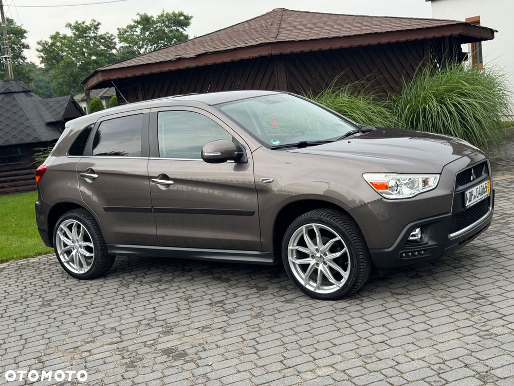 Mitsubishi ASX - 3