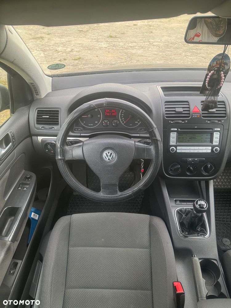 Volkswagen Golf 1.9 TDI DPF Trendline - 12