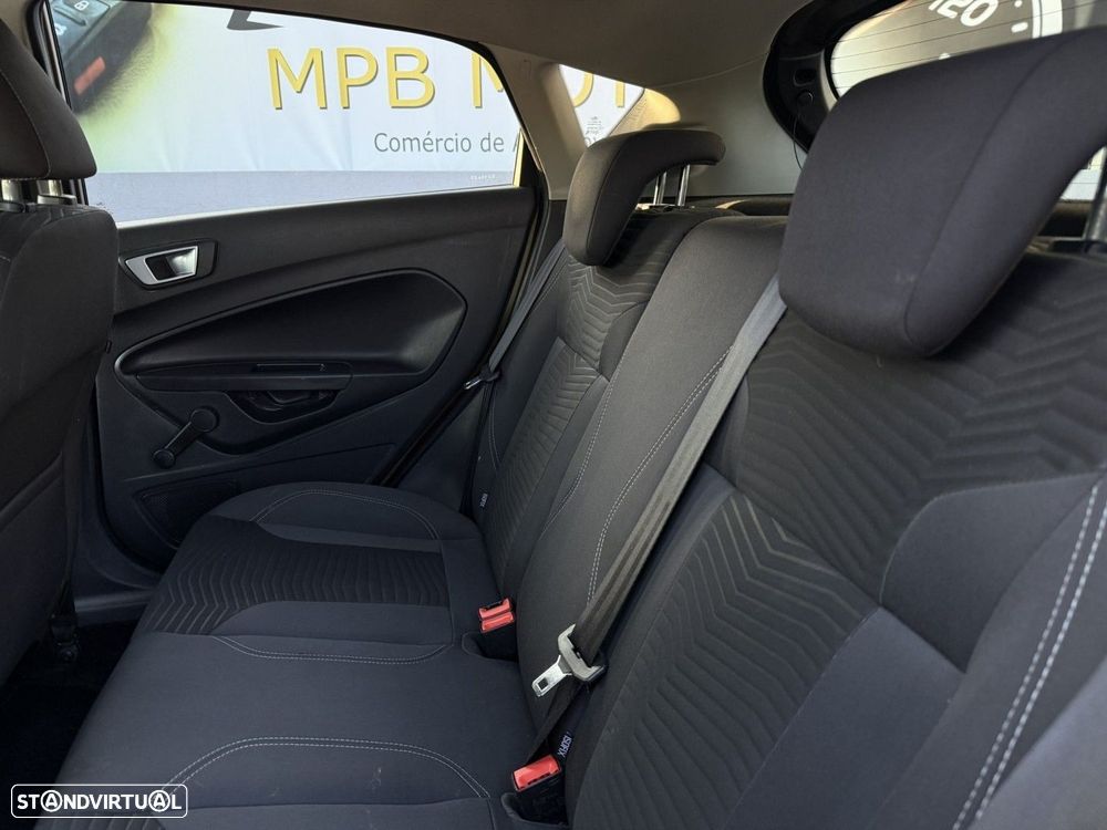 Ford Fiesta 1.0 S&S Titanium - 10
