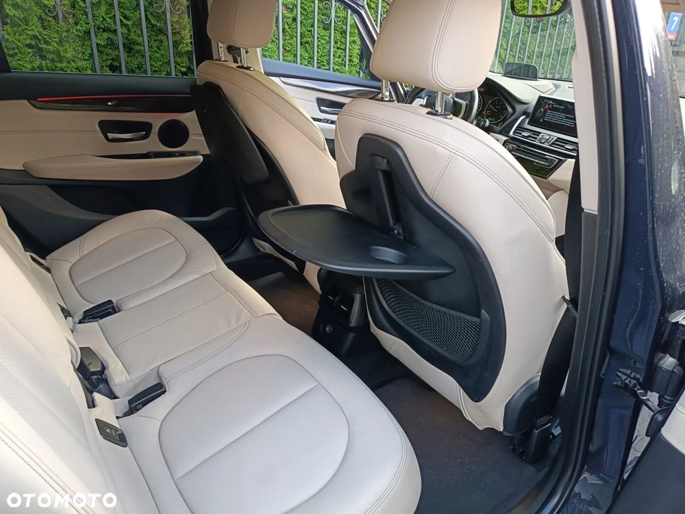 BMW Seria 2 218d Luxury Line sport - 16