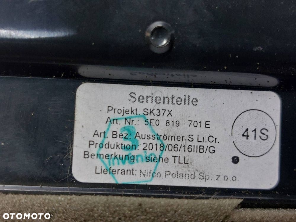KRATKA NAWIEWU ŚRODKOWA SKODA OCTAVIA III 5E0820951C 5E0319203C 5E0819701E - 7