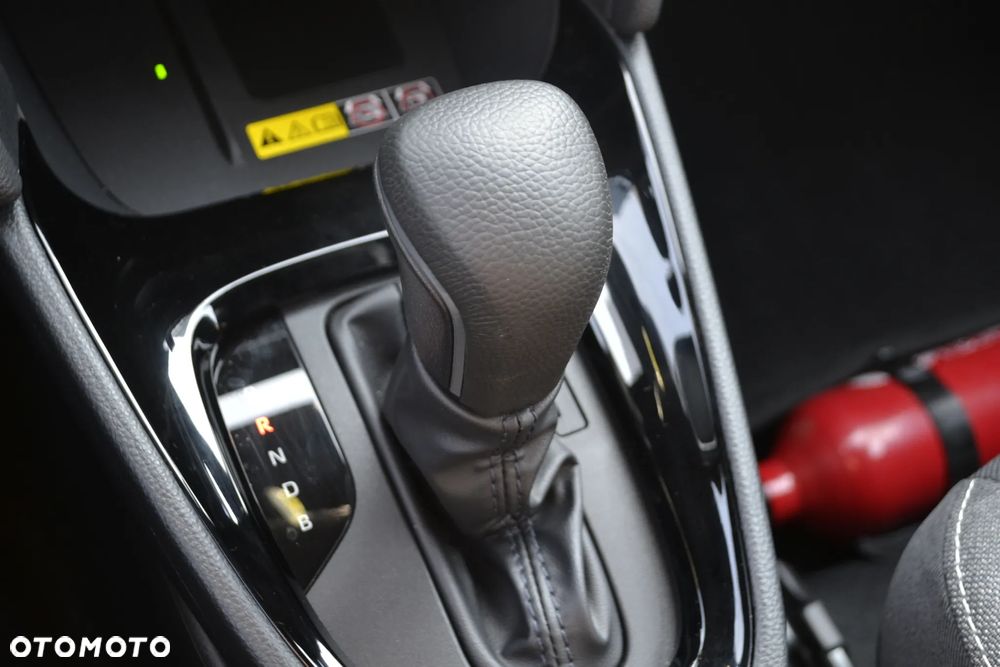 Toyota Yaris Cross Hybrid 1.5 Style - 34