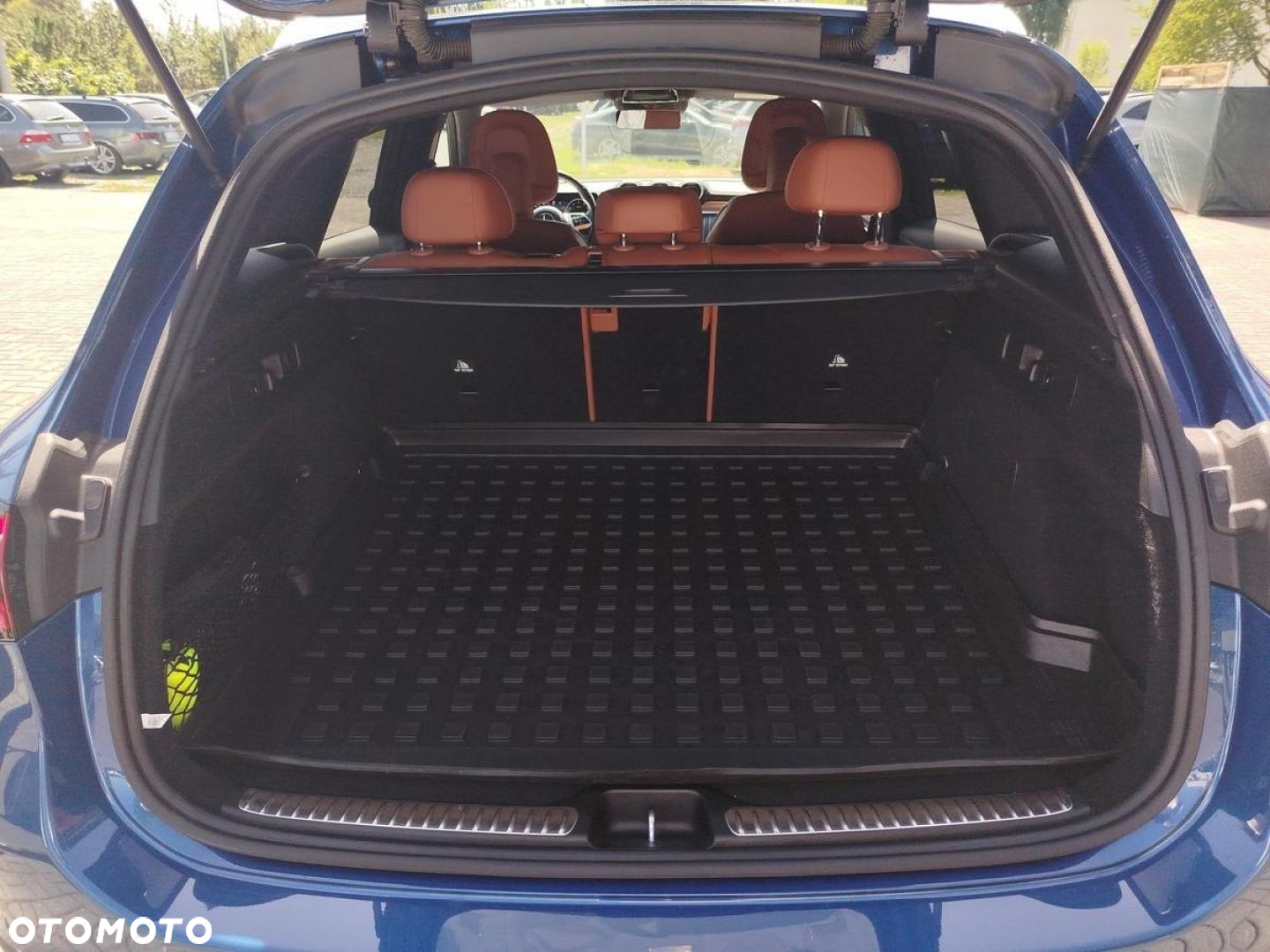 Mercedes-Benz GLC - 23