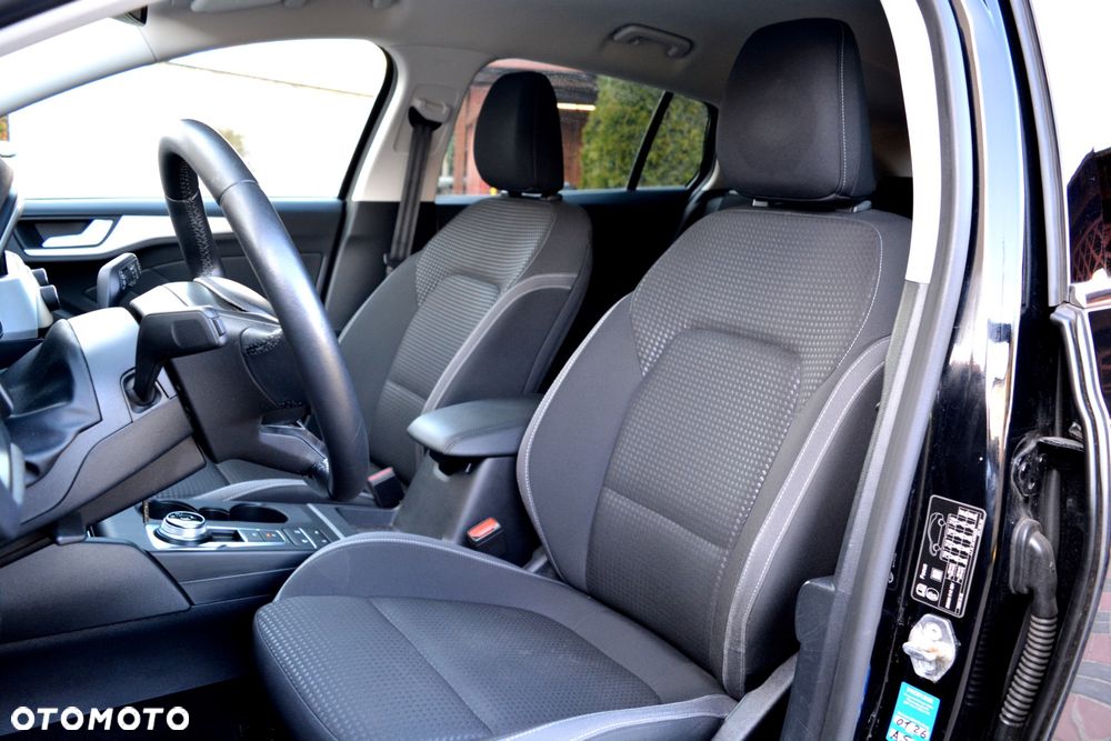 Ford Focus 2.0 EcoBlue Active Business - 7