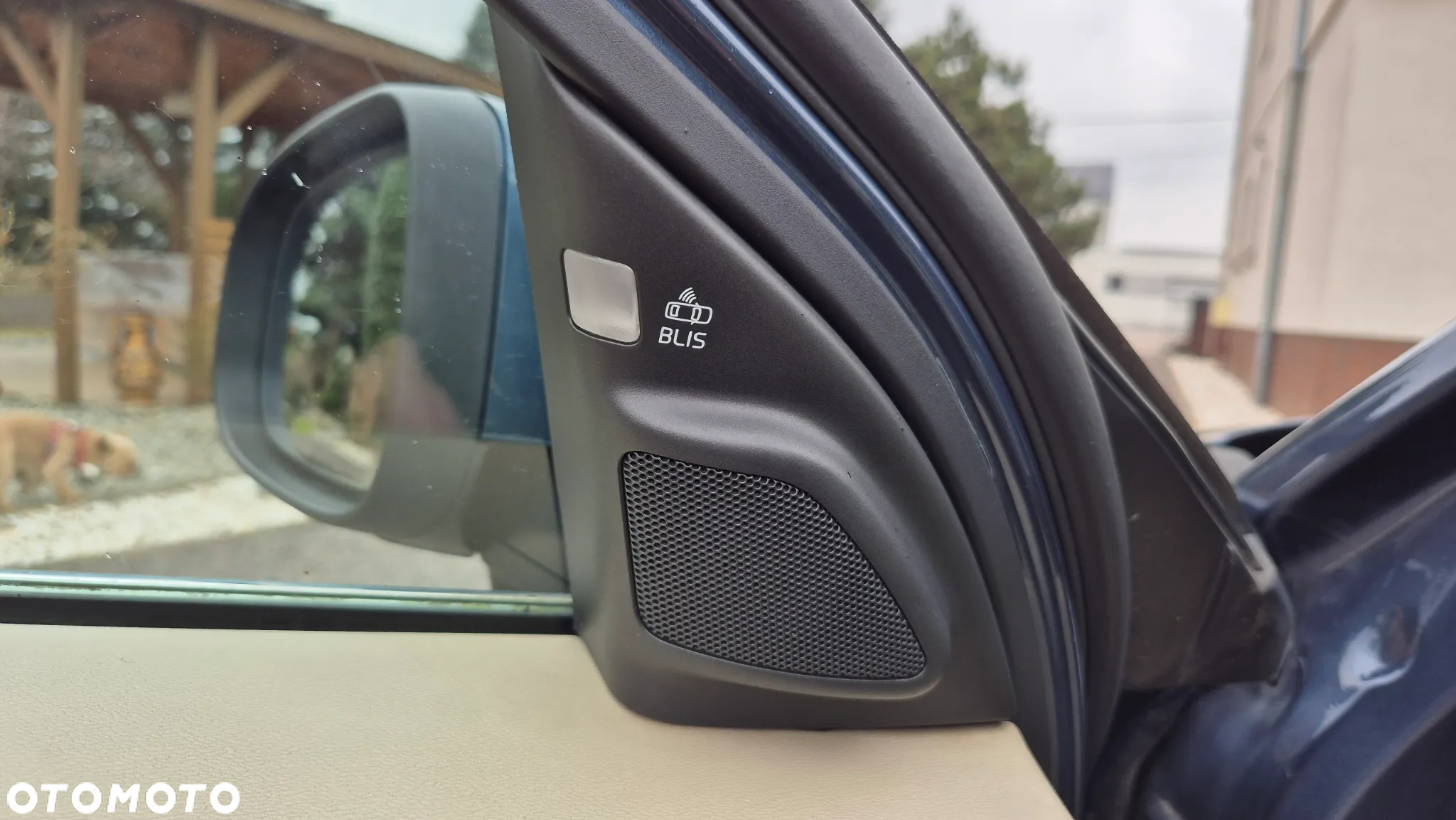 Volvo V70 T6 AWD Momentum - 29