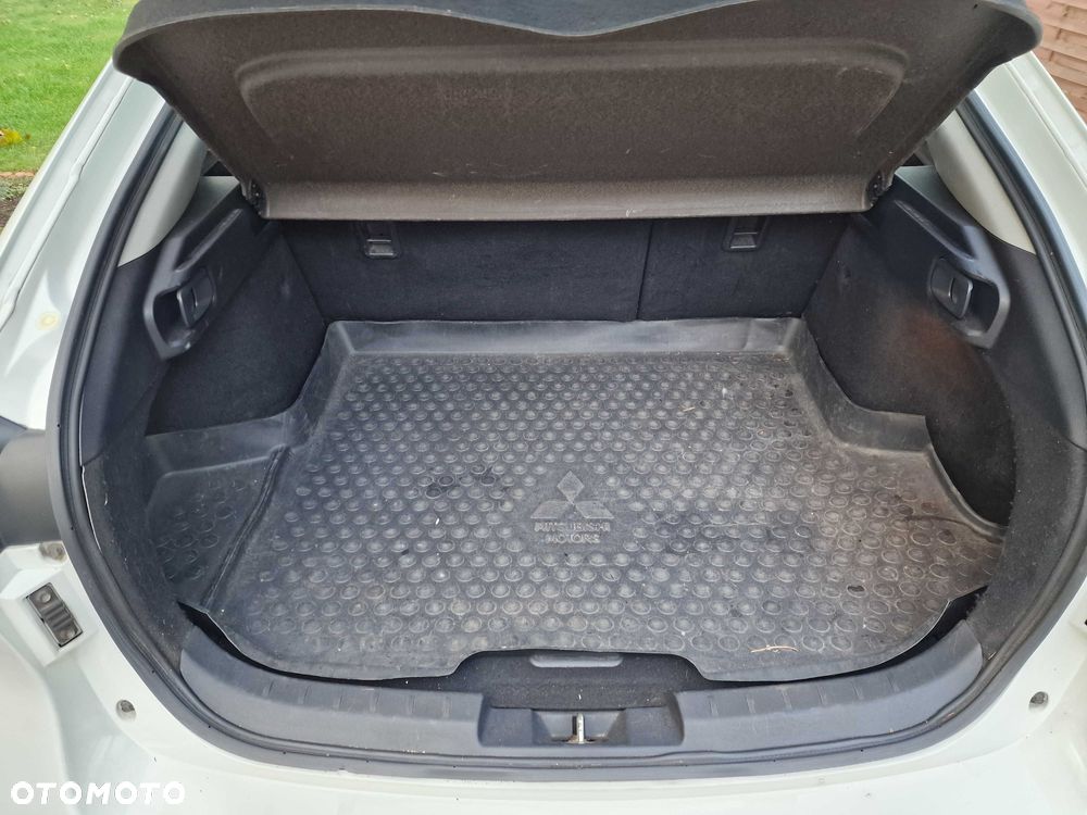 Mitsubishi Lancer - 5