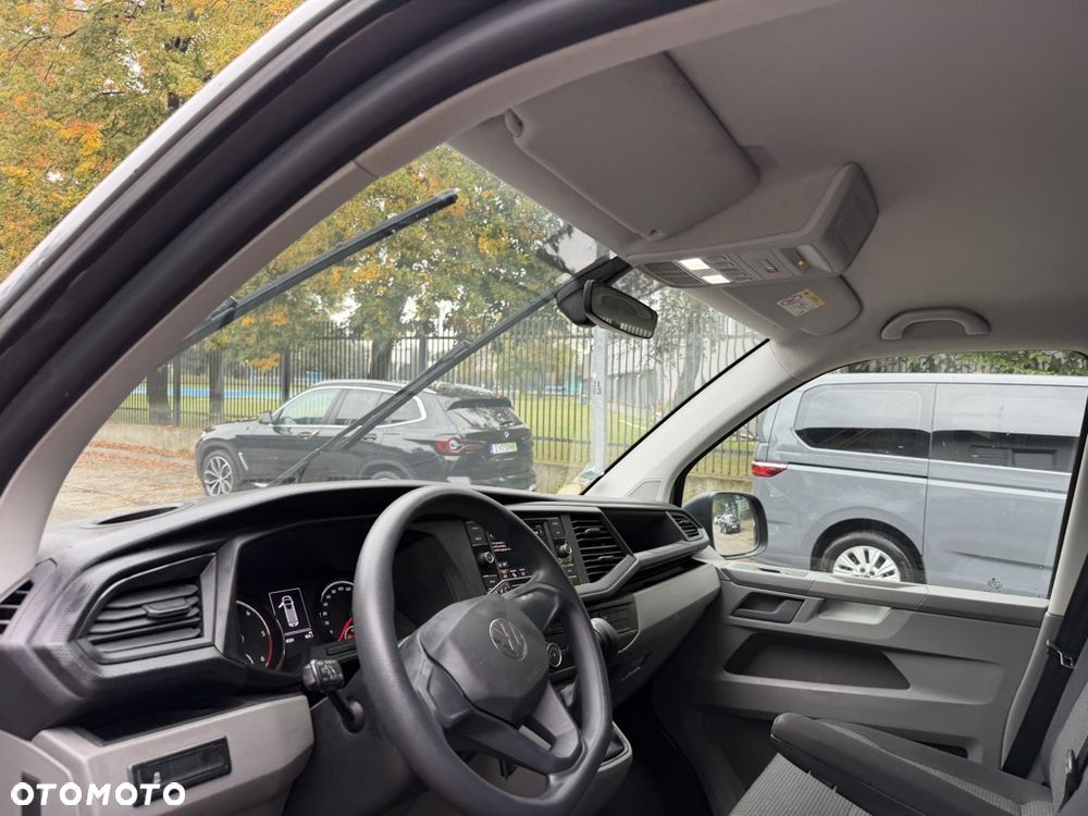 Volkswagen Transporter - 19