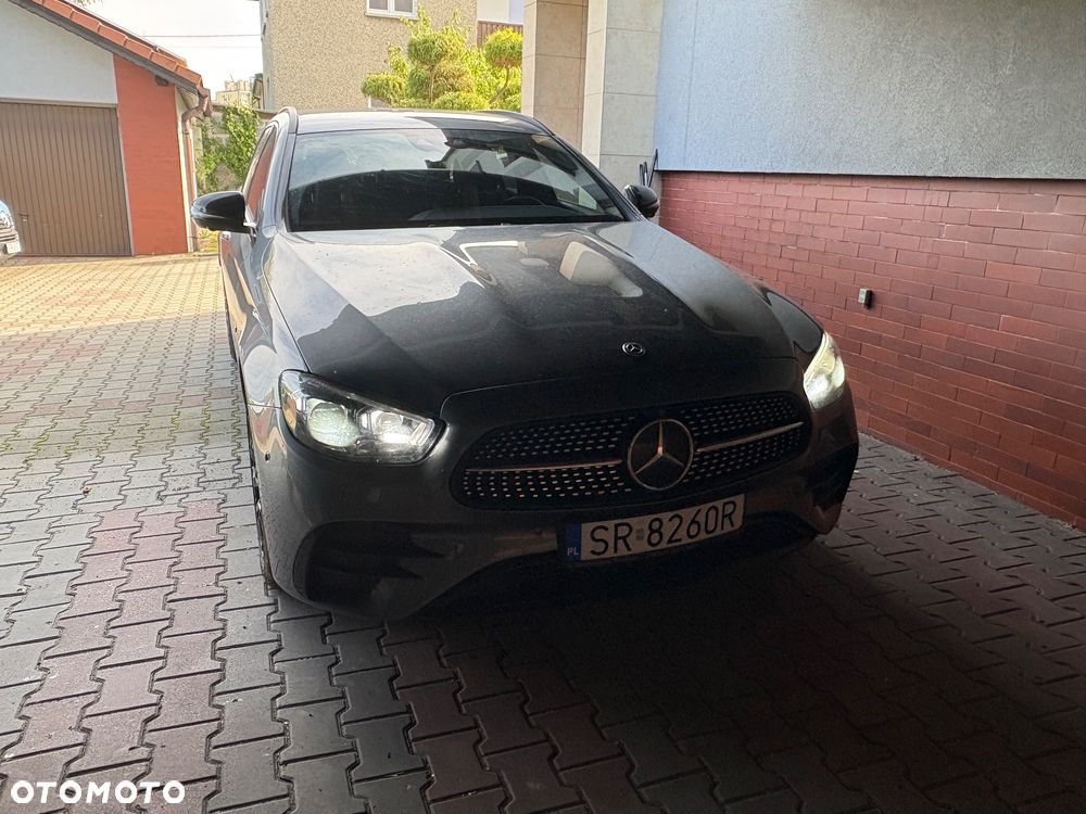 Mercedes-Benz Klasa E 300 d T 9G-TRONIC AMG Line - 1