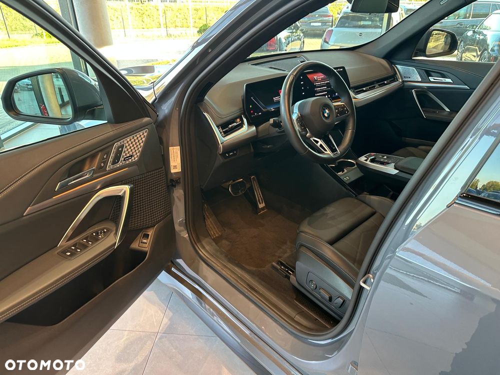 BMW X1 sDrive18d xLine - 16