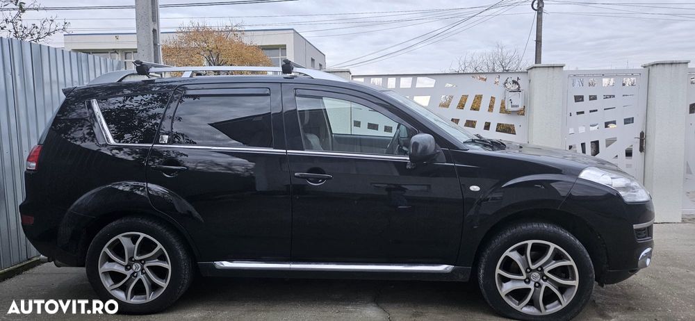 Citroën C-Crosser 2.2 HDI Exclusive - 4