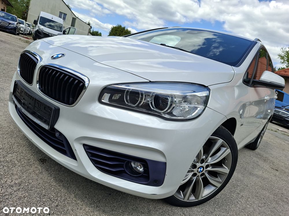 BMW Seria 2 218d Sport-Aut - 1