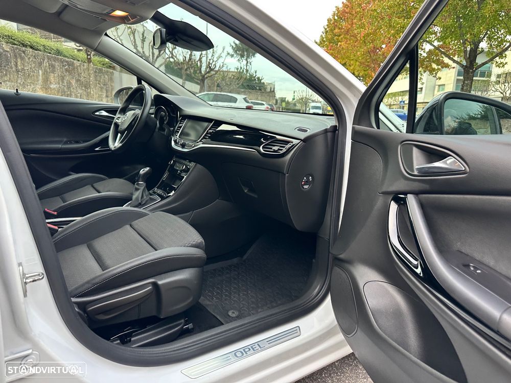 Opel Astra 1.6 CDTI Dynamic Sport S/S - 44