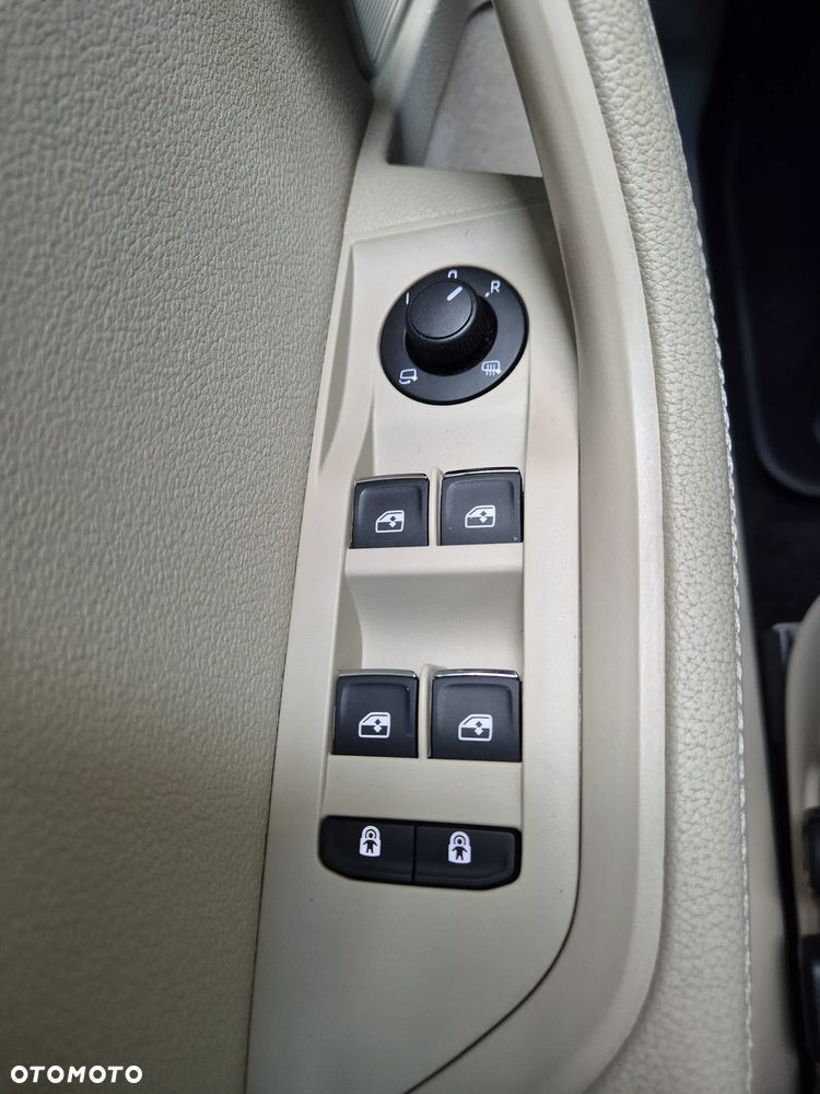 Skoda Superb 2.0 TSI L&K DSG - 18