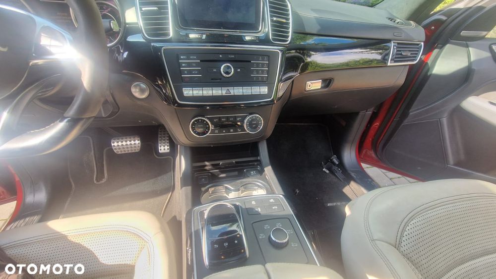 Mercedes-Benz GLE - 5