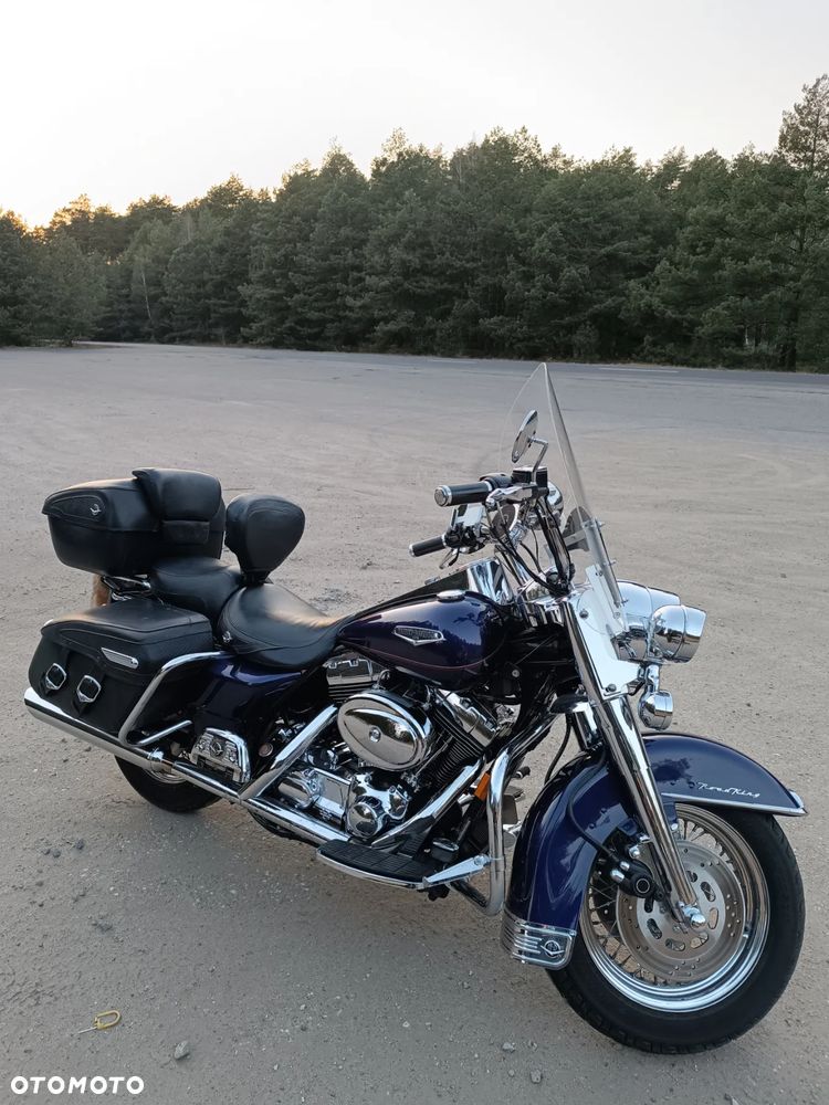 Harley-Davidson Touring Road King - 1