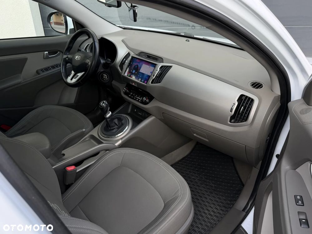 Kia Sportage - 14
