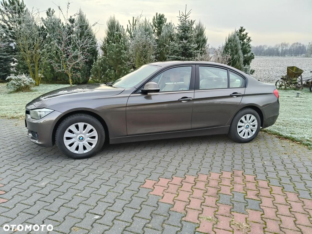 BMW Seria 3 316d - 7