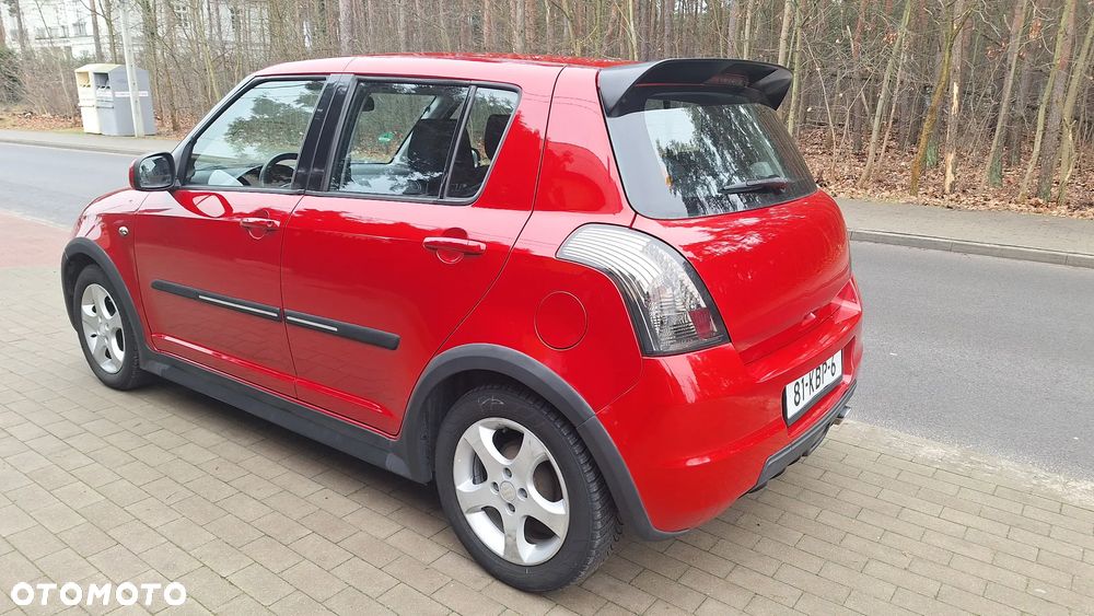 Suzuki Swift 1.3 Limited 25 - 2