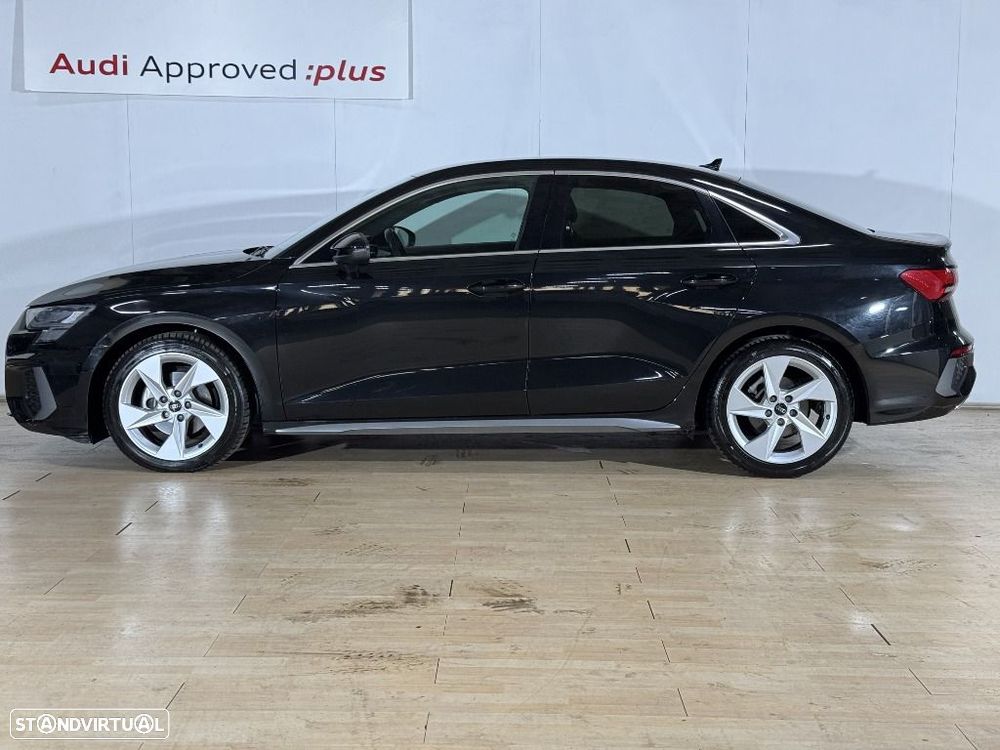 Audi A3 Limousine 30 TFSI S line S tronic - 2