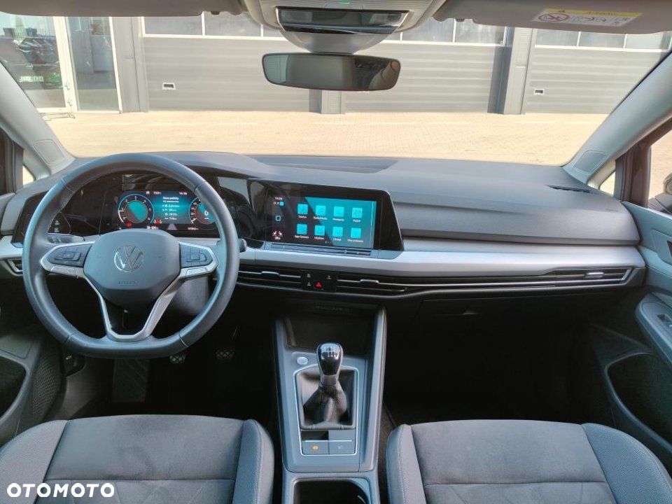 Volkswagen Golf - 23